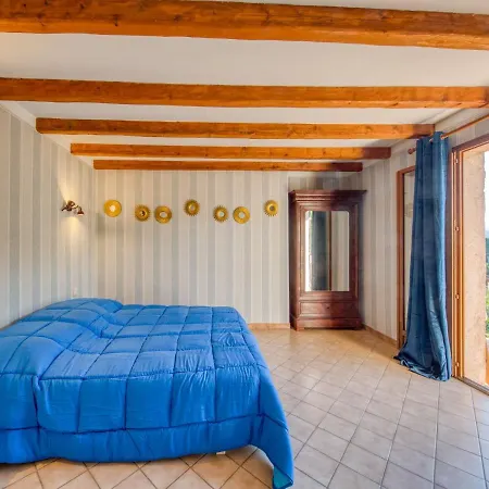 Дом отдыха Holiday Home La Graouilly