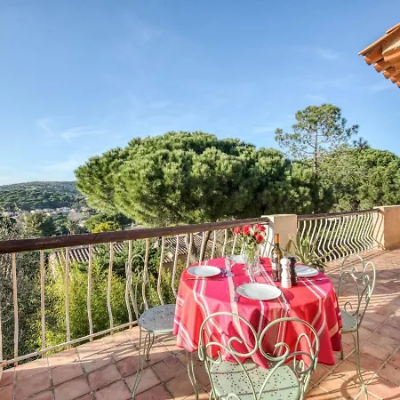 Holiday Home La Graouilly Сент-Максим