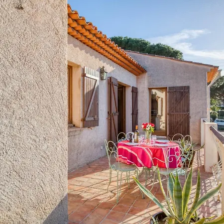 Дом отдыха Holiday Home La Graouilly Сент-Максим